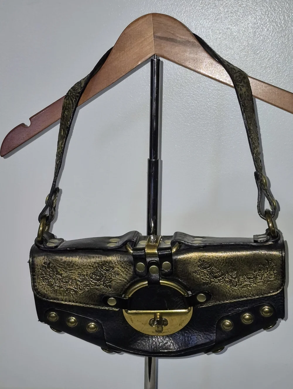 Vintage Diesel Ruben Shoulder Bag. Excellent vintage condition - Picture 5 of 15